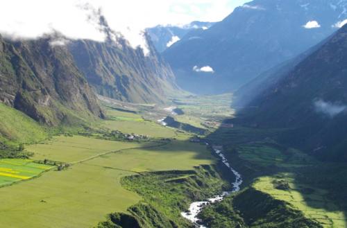 Tsum Valley Trek